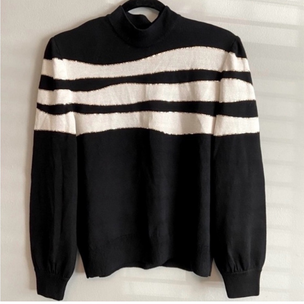 St. John Collection Vintage Black Cream Sweater